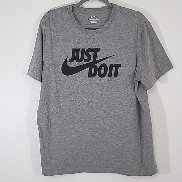 NIKE Men's The Nike Tee Gray/Black Just Do It Logo, size Large - Picture 1 of 5